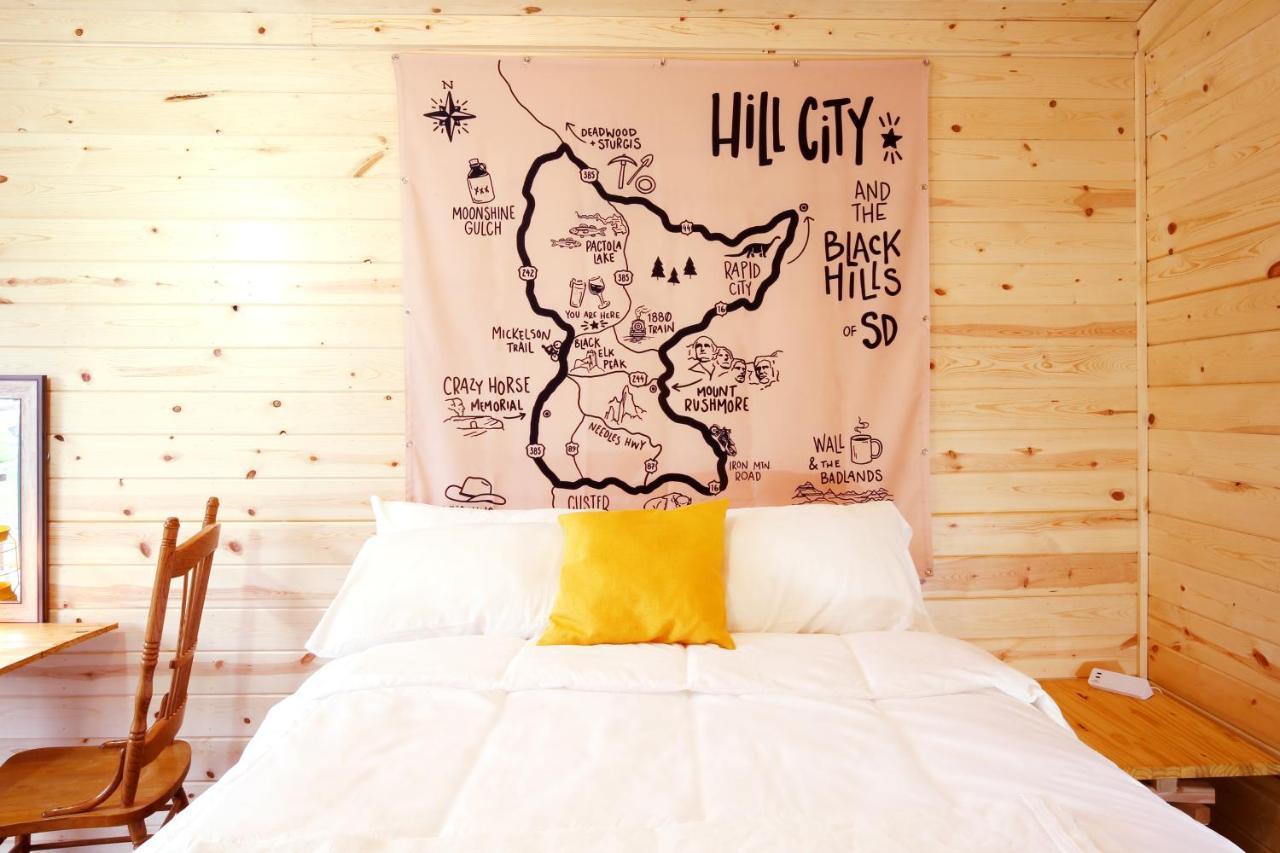 Firehouse Campground Hill City Eksteriør billede